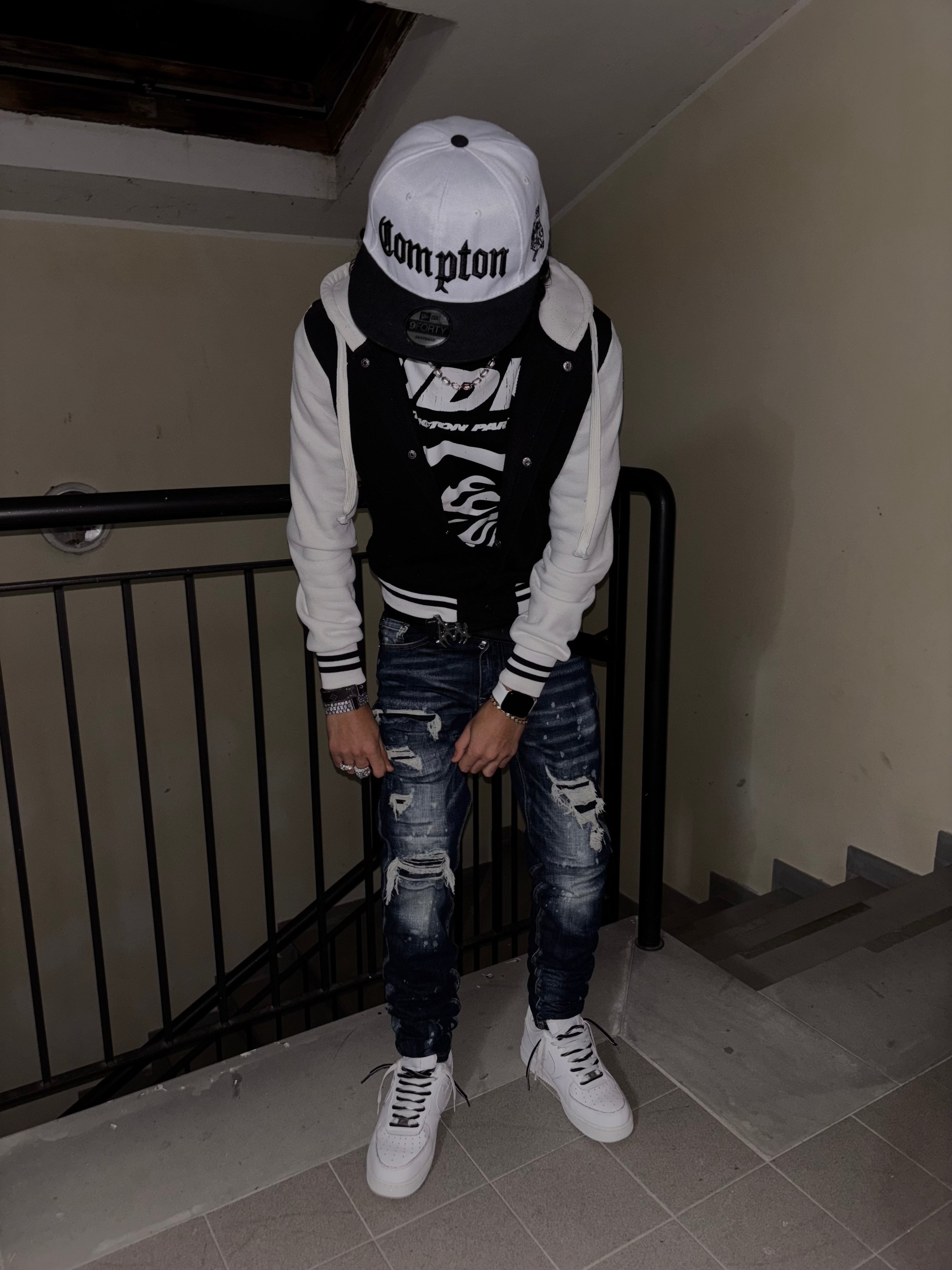 Dark Blue Ripped Jeans